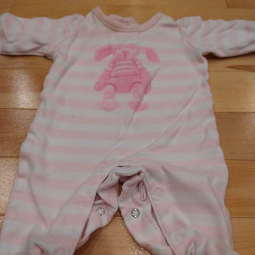 0-3m Absorba pink white bunny sleeper footie pyjama perfect for Easter/Spring